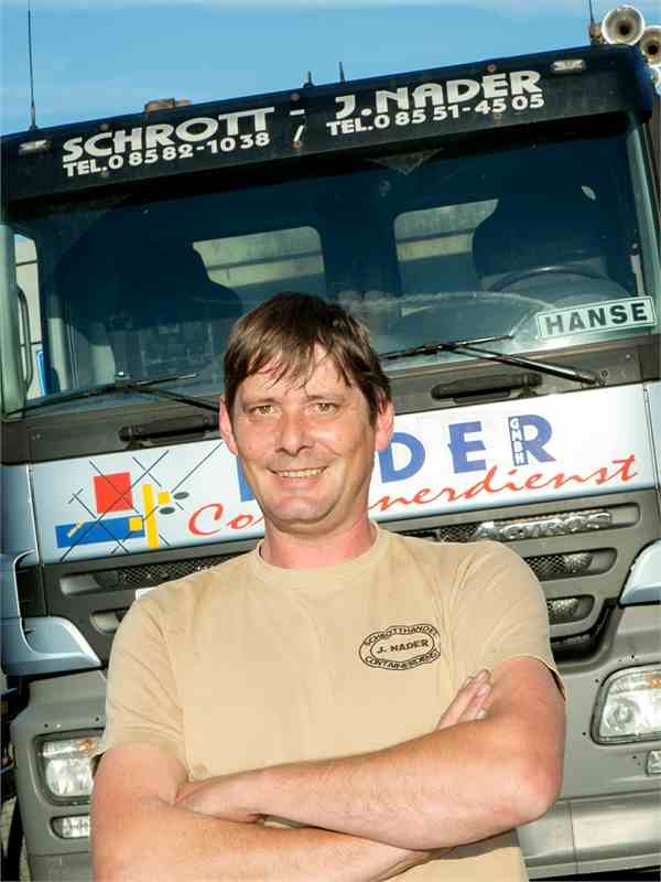 Nader-GmbH-Fahrer-Schuster-Johann